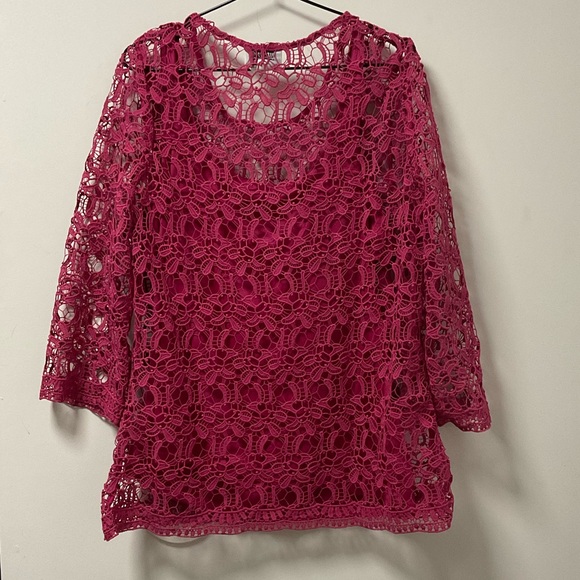 Gorgeous Brilliant Pink Floral Lace Anthony Richards Top! - Picture 9 of 13
